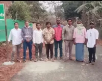 లింగవరం– లంక వీధి మధ్య తారు రోడ్డు కూటమి ప్రభుత్వం వల్లే సాధ్యమైంది 