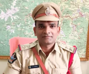 తుఫాన్ నేపథ్యంలో ప్రజలు అప్రమత్తంగా ఉండాలి :జీకే వీధి ఎస్సై సురేష్ హెచ్చరిక